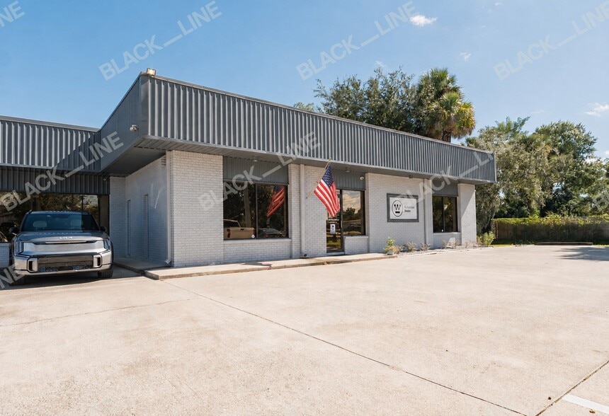2290-2298 W Airport Blvd, Sanford, FL for sale - Building Photo - Image 3 of 13