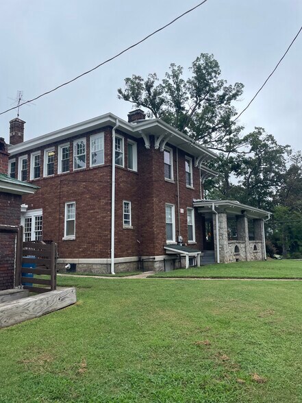 1101 N Mangum St, Durham, NC à louer - Photo du bâtiment - Image 3 de 28