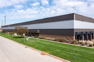 More details for 1111 N Du Page Ave, Lombard, IL - Industrial for Sale