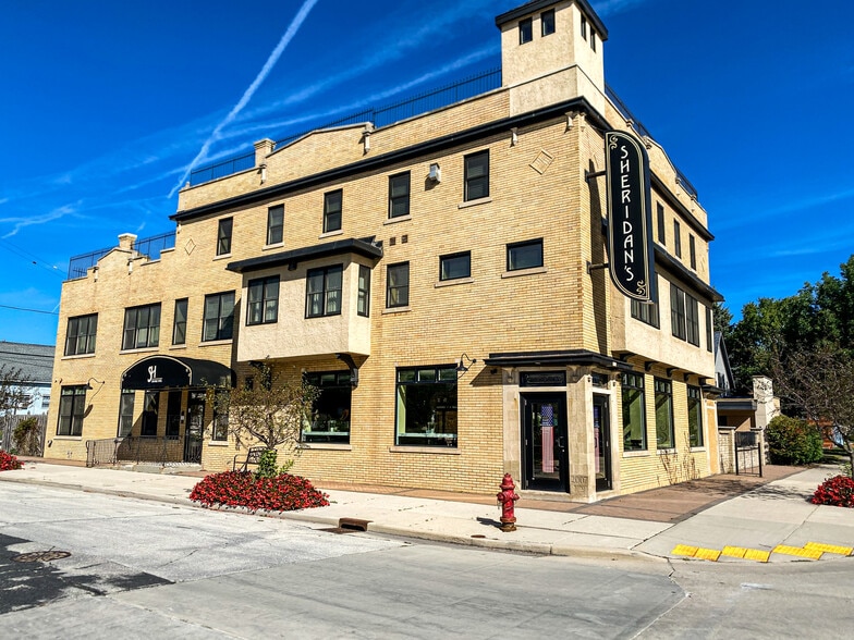 5133 S Lake Dr, Cudahy, WI for sale - Building Photo - Image 1 of 17