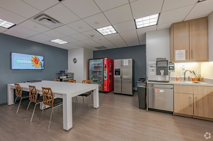 157 church St, New Haven, CT for lease - Interior Photo - Image 2 of 32