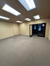 12815 Canyon Rd E, Puyallup, WA à louer Photo intérieure- Image 2 de 15