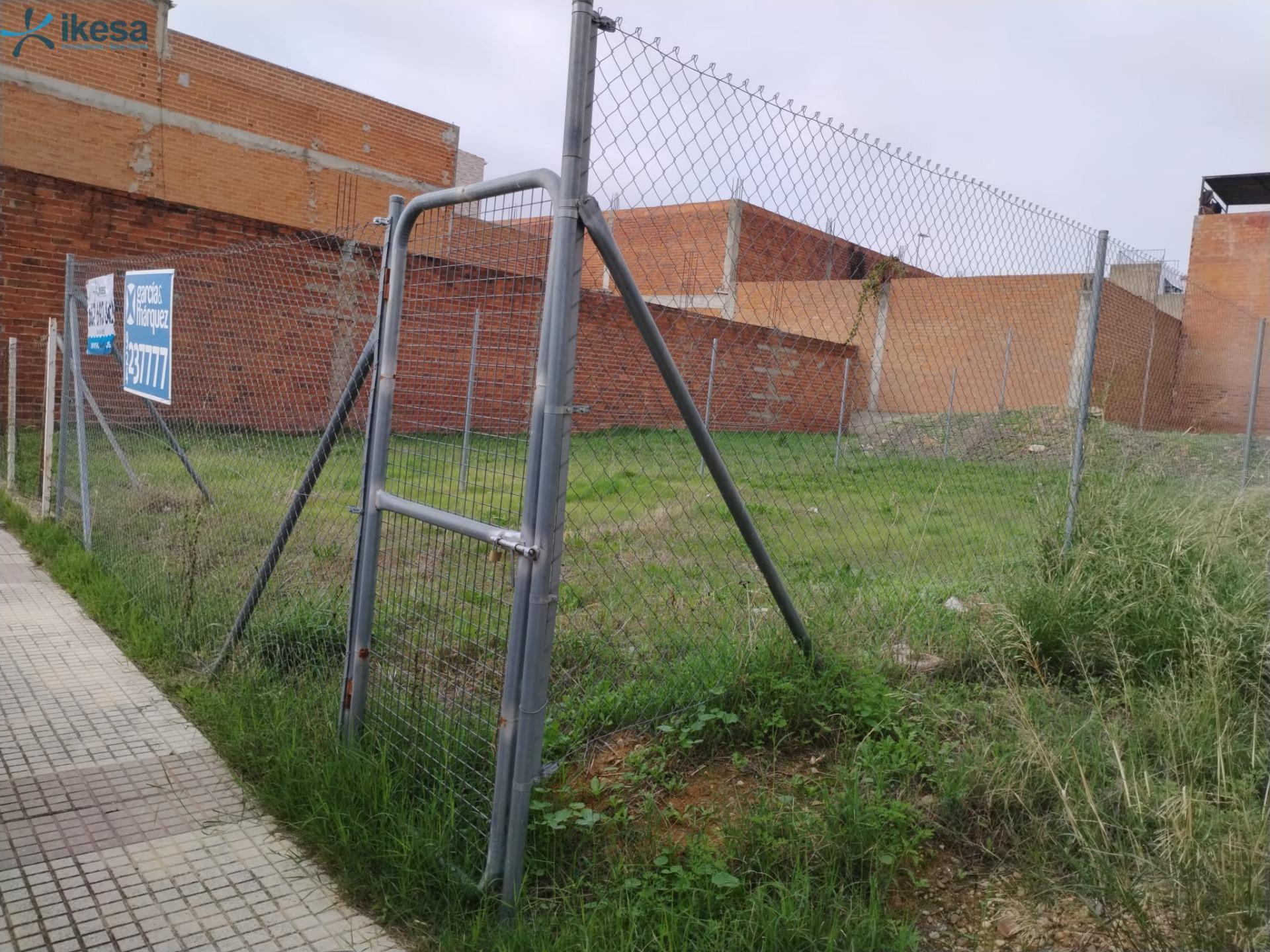 Land in Badajoz, Badajoz for sale Construction Photo- Image 1 of 5