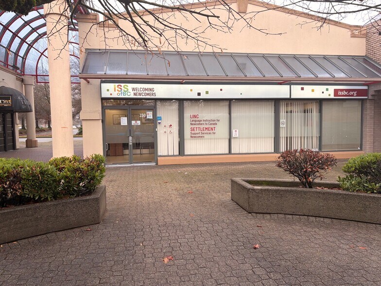 8400 Alexandra Rd, Richmond, BC à louer - Photo du bâtiment - Image 3 de 11