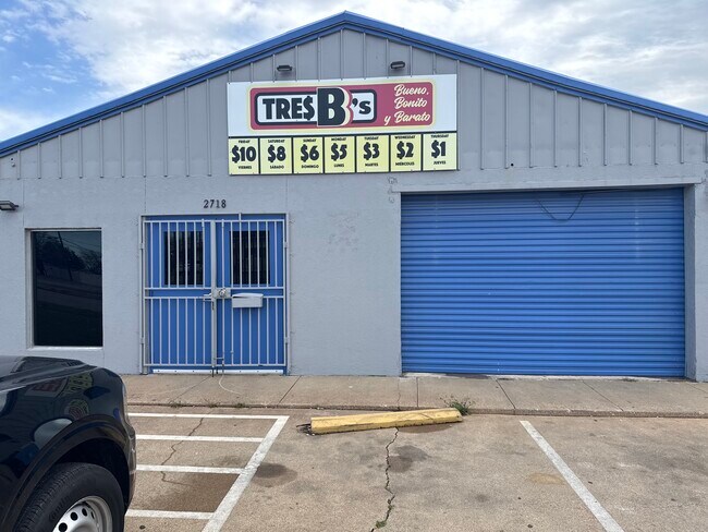 More details for 2718 Azle Ave, Fort Worth, TX - Retail for Sale