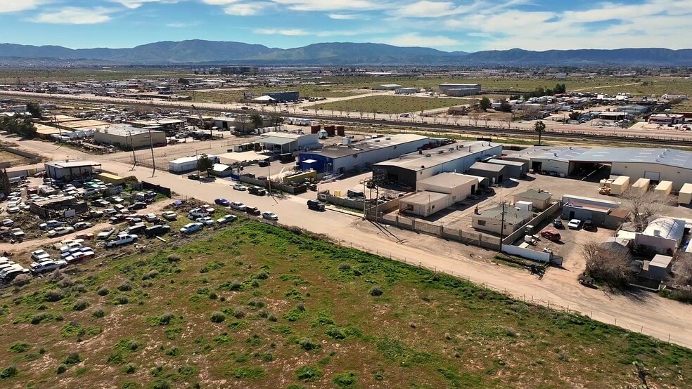 42621 2nd St E, Lancaster, CA for sale - Commercial Listing Video - Image 2 of 35
