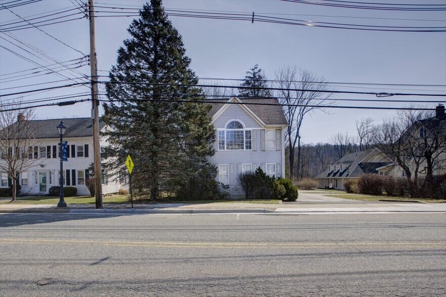 27 Main St, Sparta, NJ à vendre - Photo du bâtiment - Image 2 de 23