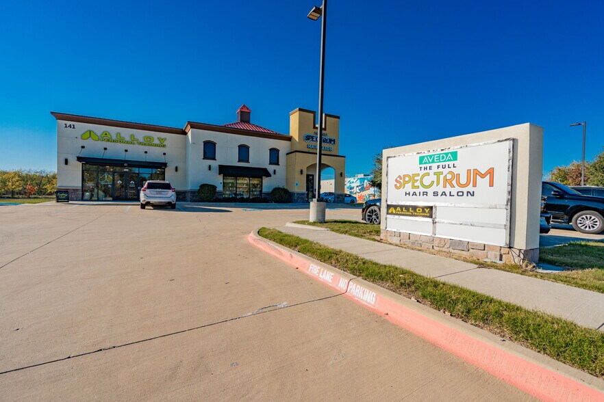 141 N Murphy Rd, Murphy, TX à vendre - Photo du bâtiment - Image 3 de 5