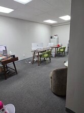 8400 Bustleton Ave, Philadelphia, PA à louer Photo intérieure- Image 1 de 2