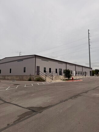 Plus de détails pour 3127 E Howard Ln, Manor, TX - Commerce de détail à vendre