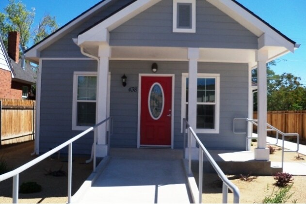 438 Pyramid Way, Sparks, NV à vendre Photo principale- Image 1 de 31