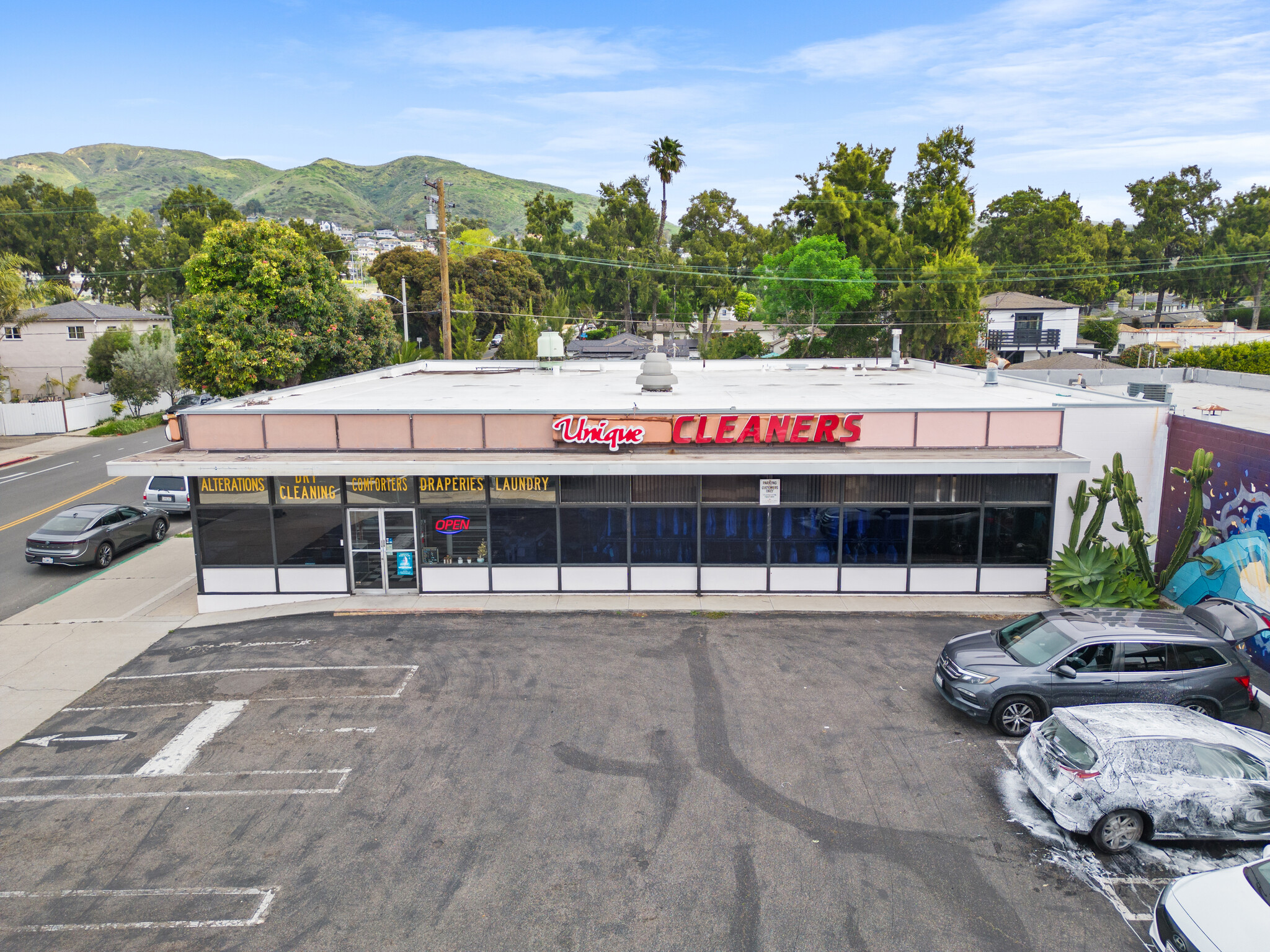 2307 E Main St, Ventura, CA for sale Building Photo- Image 1 of 30