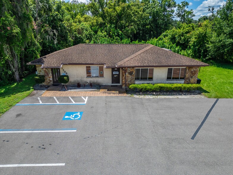 1205 W Baker St, Plant City, FL for sale - Primary Photo - Image 1 of 56