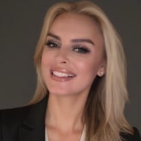Shpresa Camaj