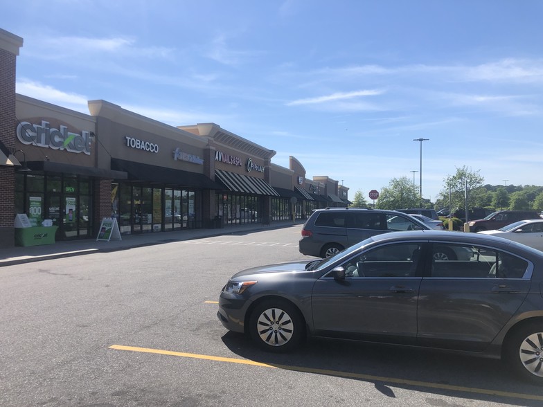 4600 E 10th St, Greenville, NC for lease - Building Photo - Image 2 of 24