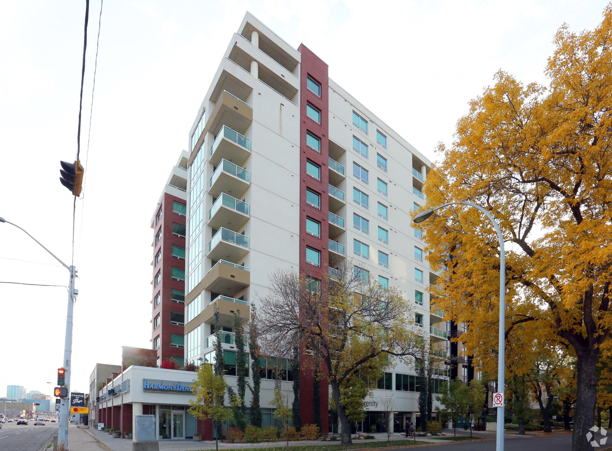 10063 118th St NW, Edmonton, AB à vendre Photo principale- Image 1 de 1