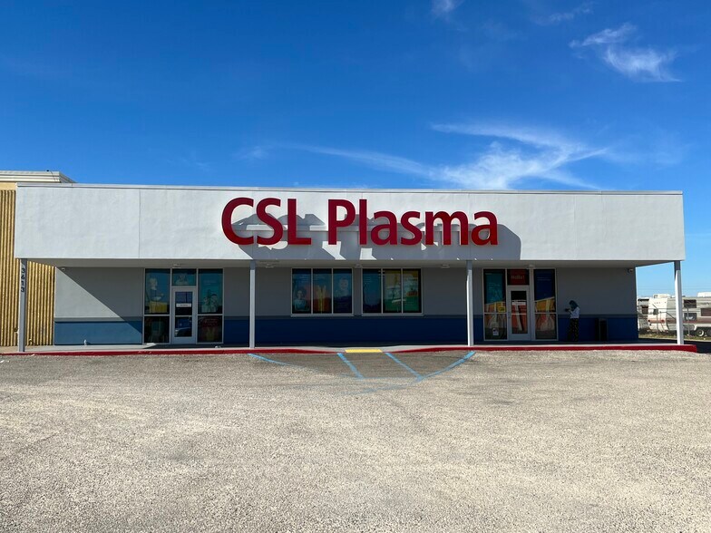 3607 N Navarro St, Victoria, TX for lease - Building Photo - Image 3 of 3