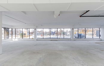 345 Wilson Ave, Toronto, ON à vendre Photo intérieure- Image 2 de 3