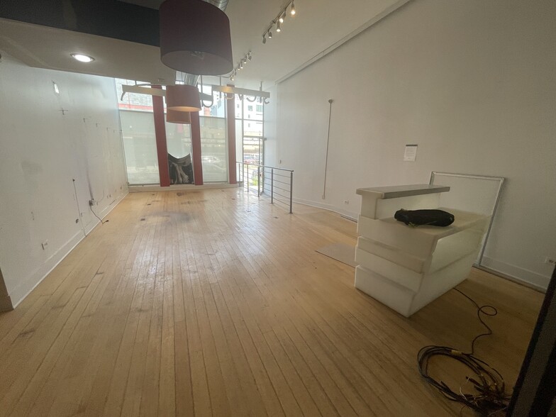 870 N Orleans St, Chicago, IL for lease - Building Photo - Image 3 of 13