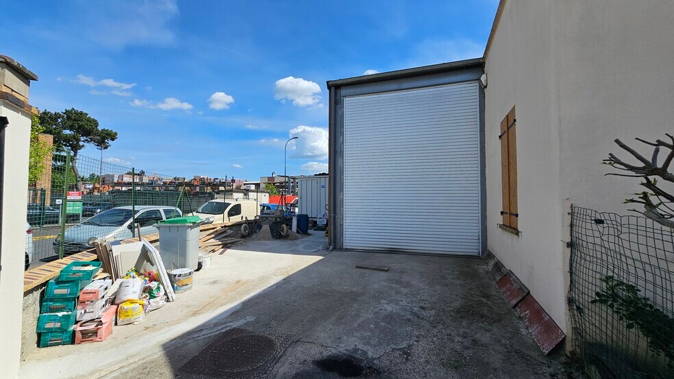 Allée Louis Blériot, Le Plessis-Trévise for lease - Building Photo - Image 1 of 1