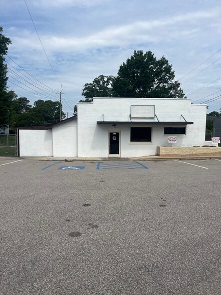 305 Veterans Rd, Columbia, SC à vendre - Photo du bâtiment - Image 1 de 25