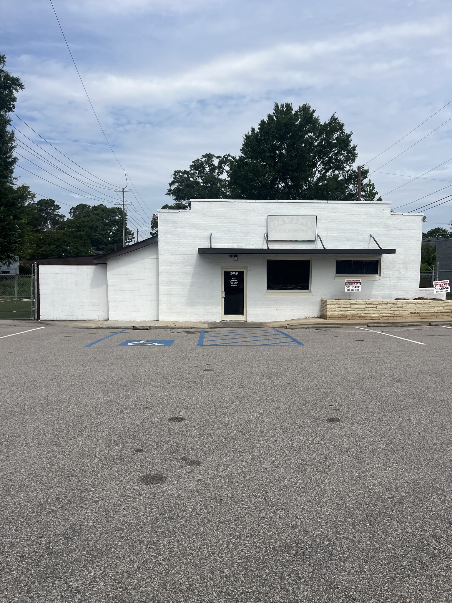 305 Veterans Rd, Columbia, SC for sale Building Photo- Image 1 of 26