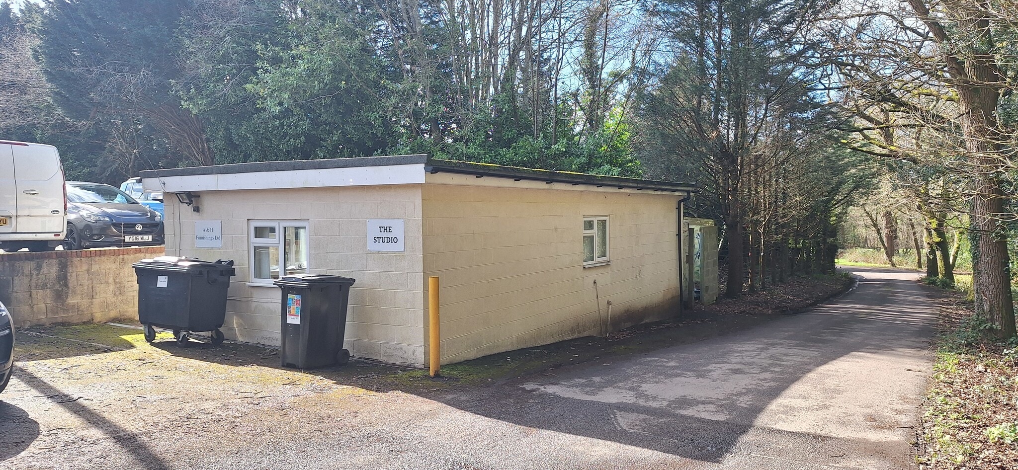 Church Ln, Horsham for lease Building Photo- Image 1 of 2