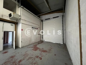 57 Avenue De La République, Vénissieux for lease Interior Photo- Image 2 of 16