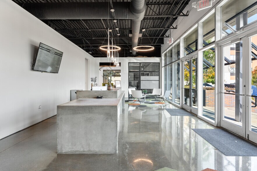 324 commons Dr, Birmingham, AL à louer - Hall d’entrée - Image 3 de 21