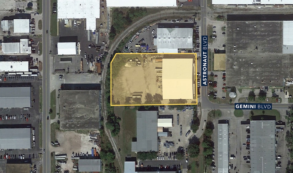 11222 Astronaut Blvd, Orlando, FL à louer - Photo du bâtiment - Image 2 de 11