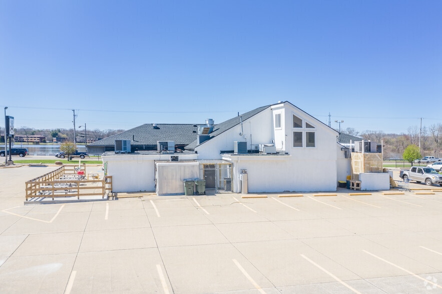 2727 Manchester Rd, Akron, OH for lease - Building Photo - Image 3 of 3