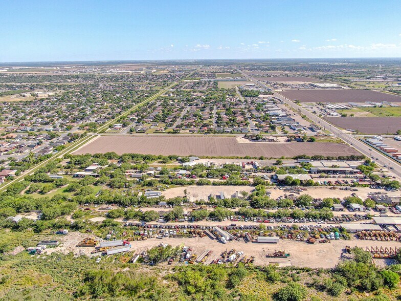 1900 W Thomas Rd, Pharr, TX à vendre - Aérien - Image 2 de 5