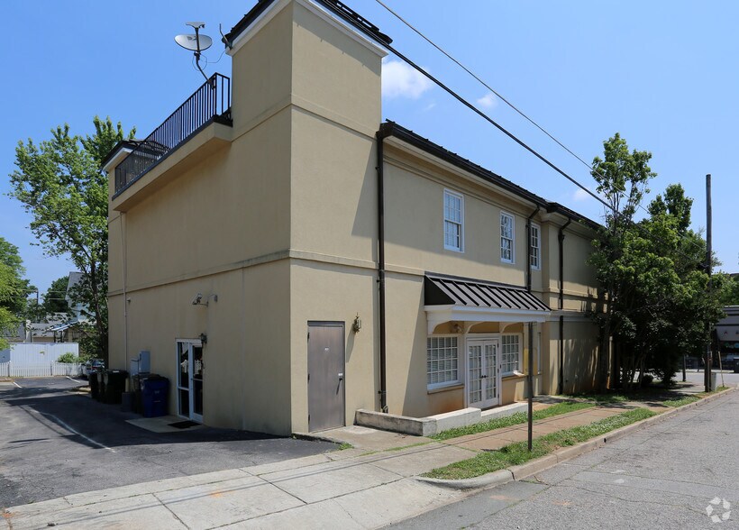 107 Glenwood Ave, Raleigh, NC à louer - Photo du bâtiment - Image 3 de 6