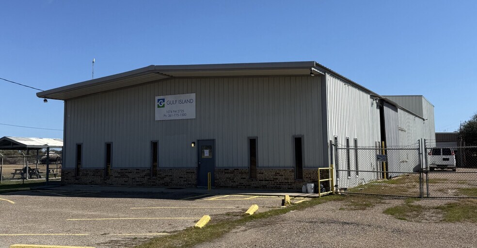 1074 FM 2725, Ingleside, TX à vendre - Photo du bâtiment - Image 2 de 9