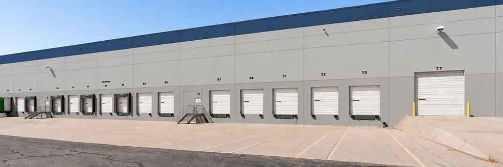 22100 E 26th Ave, Aurora, CO for lease - Building Photo - Image 2 of 3
