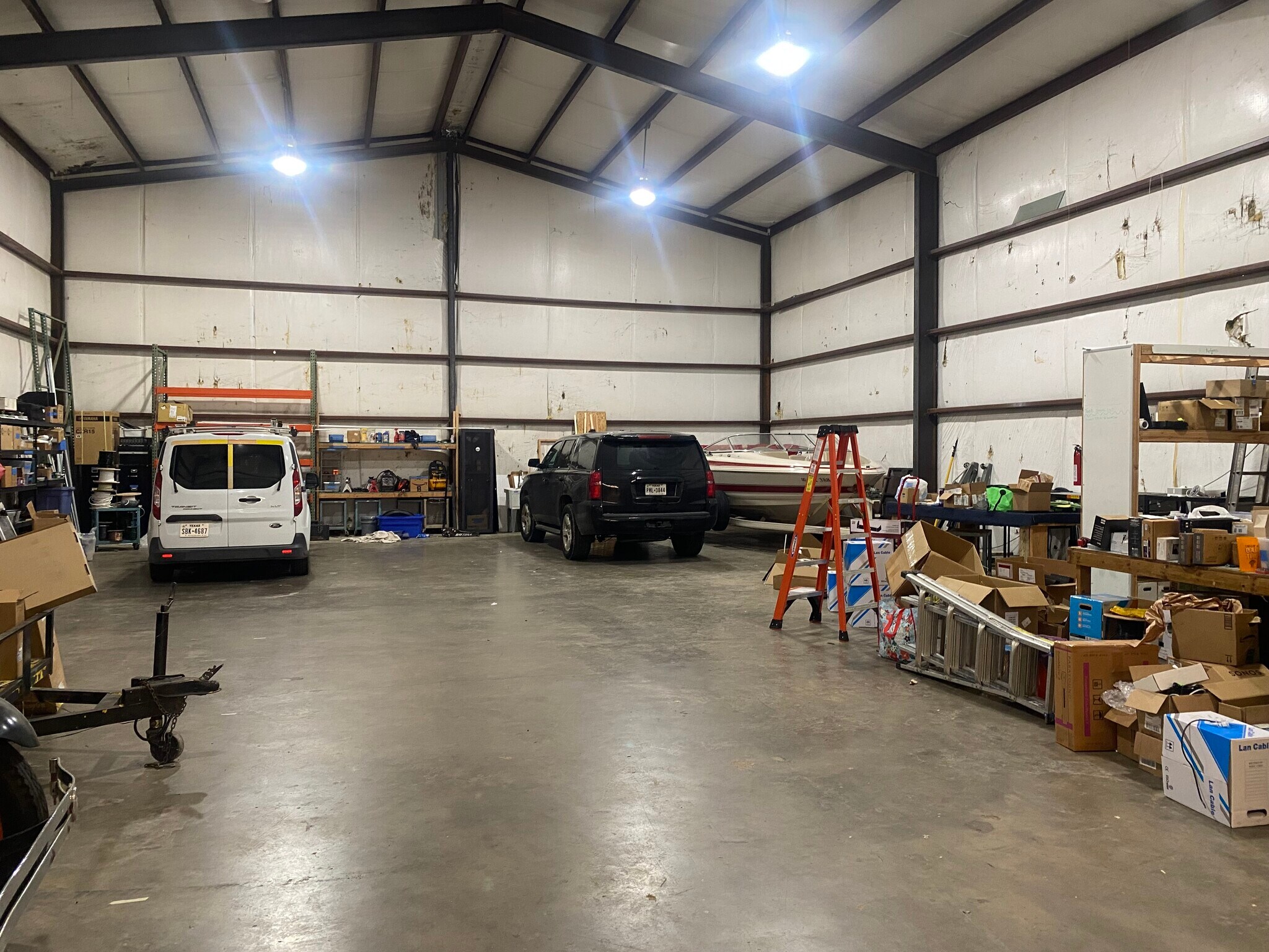 5440-5470 FM Highway 1187 portefeuille de 2 propriétés à vendre sur LoopNet.ca Photo du bâtiment- Image 1 de 9