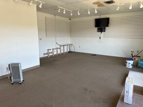 2469-2500 Glick St, Lafayette, IN à louer Photo intérieure- Image 1 de 1