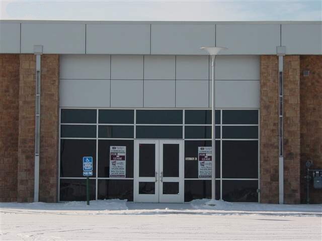 1395 Jordan St, North Liberty, IA à louer - Photo principale - Image 3 de 8