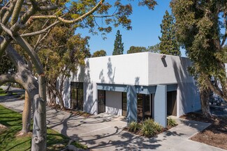 Plus de détails pour 12611 Hiddencreek Way, Cerritos, CA - Industriel à louer