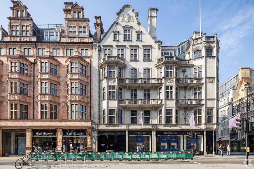 45-50 Old Bond St, Londres à louer - Photo du bâtiment - Image 2 de 3