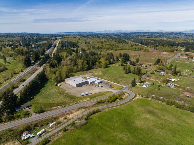 7837 Custer School Rd, Custer, WA à vendre - Photo du bâtiment - Image 1 de 14