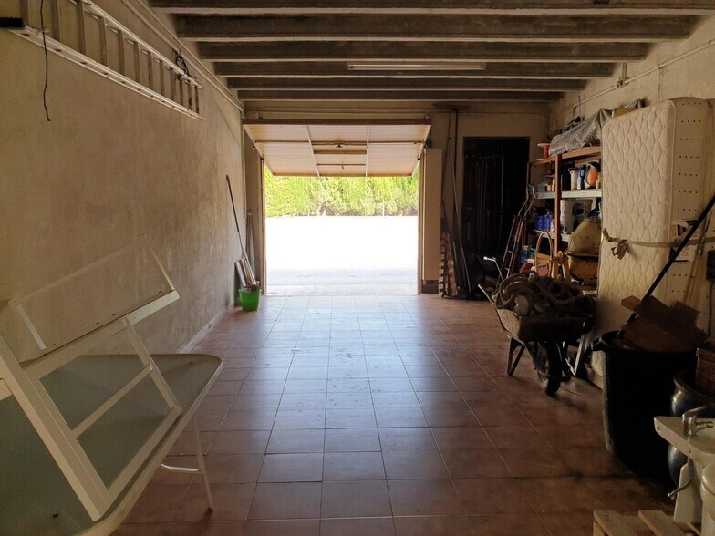 Industrial in Figueres, Gerona for sale - Interior Photo - Image 2 of 6