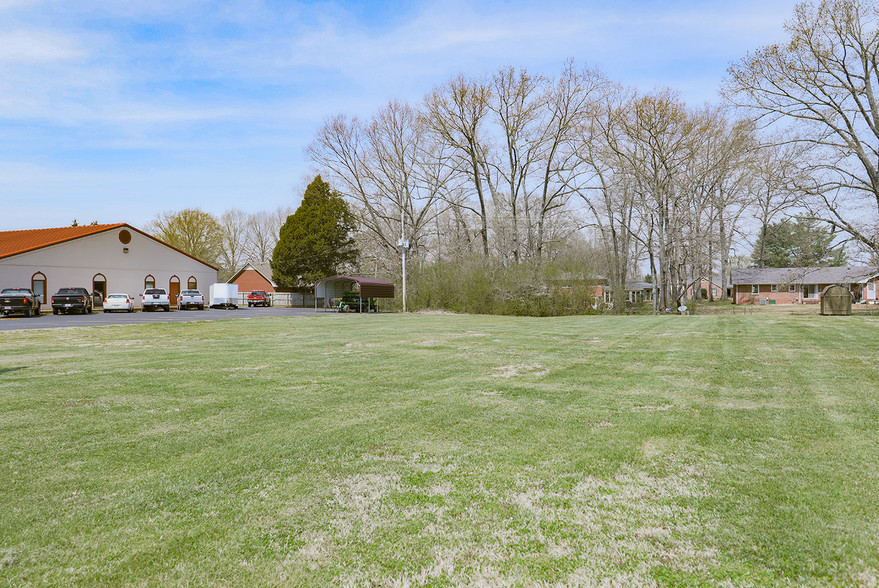 198 Hunt St, Dresden, TN à vendre - Photo du b timent - Image 3 de 6