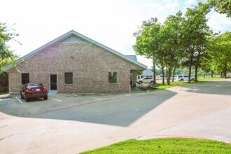 200 E Evergreen St, Sherman, TX à vendre Photo intérieure- Image 2 de 3