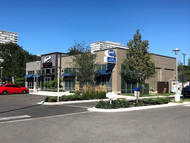 3401-3481 S King Dr, Chicago, IL à louer - Photo du bâtiment - Image 3 de 7