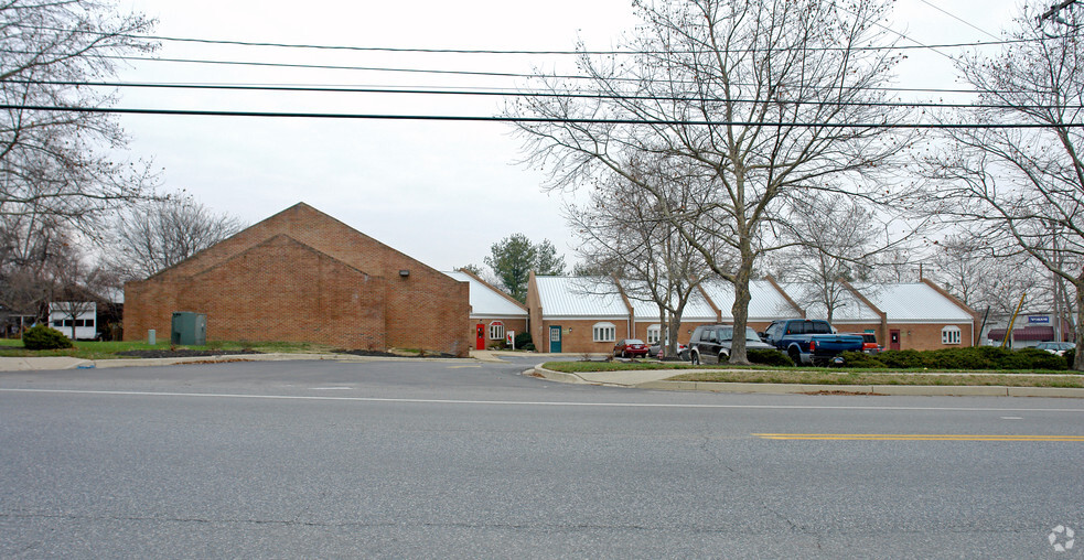 700-704 Nursery Rd, Linthicum, MD for sale - Building Photo - Image 1 of 1