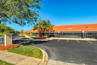 Plus de détails pour 1842 Centre Point Cir, Naperville, IL - Bureau à louer