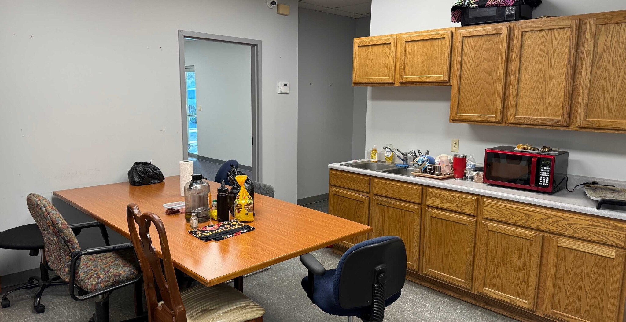 1808 Coyote Dr, Chester, VA for lease Interior Photo- Image 1 of 4