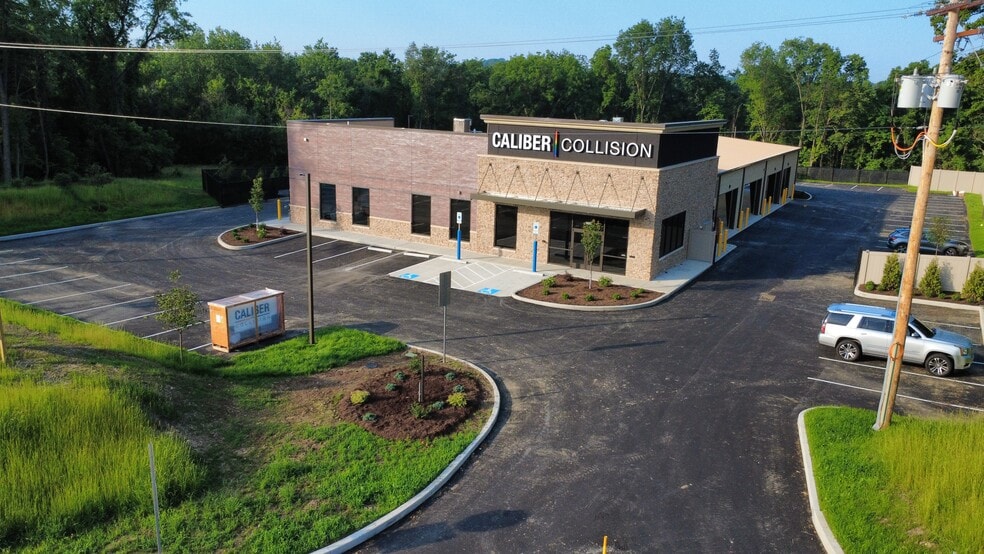 6027 William Penn Hwy, Murrysville, PA for sale - Building Photo - Image 2 of 4