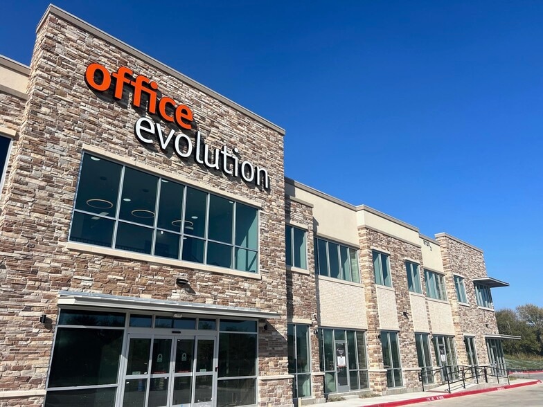 8720 Silverado Trail, McKinney, TX for lease - Building Photo - Image 1 of 1